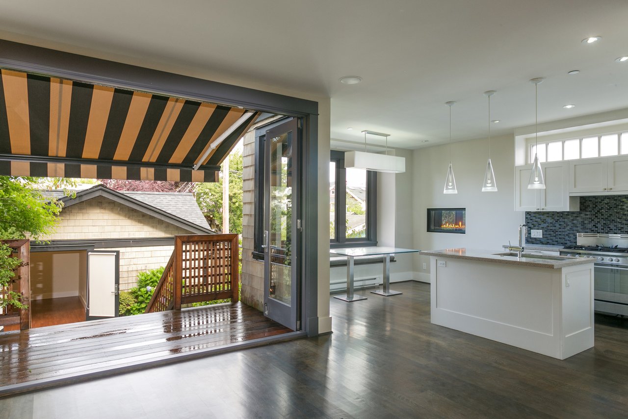 3233 West 3rd Ave, Kitsilano