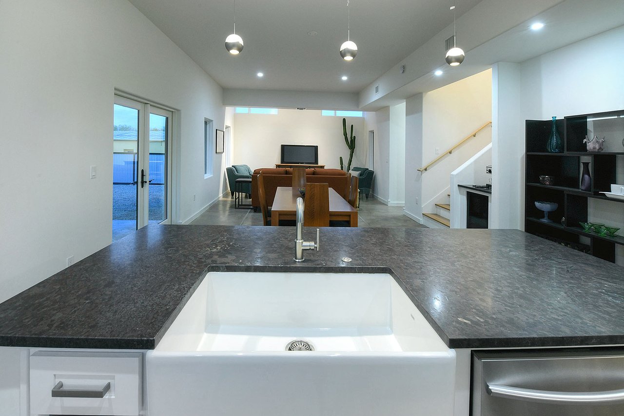 New Contemporary in Barrio Viejo