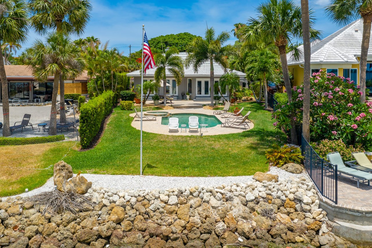 Prestigious Address in Lido Shores