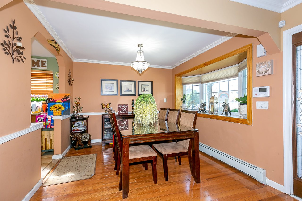 112 N 6th Street, New Hyde Park