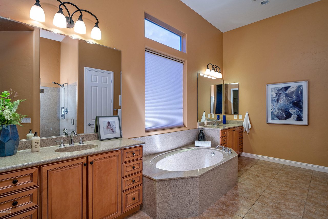 Gated Community of Siena in Rancho Vistoso