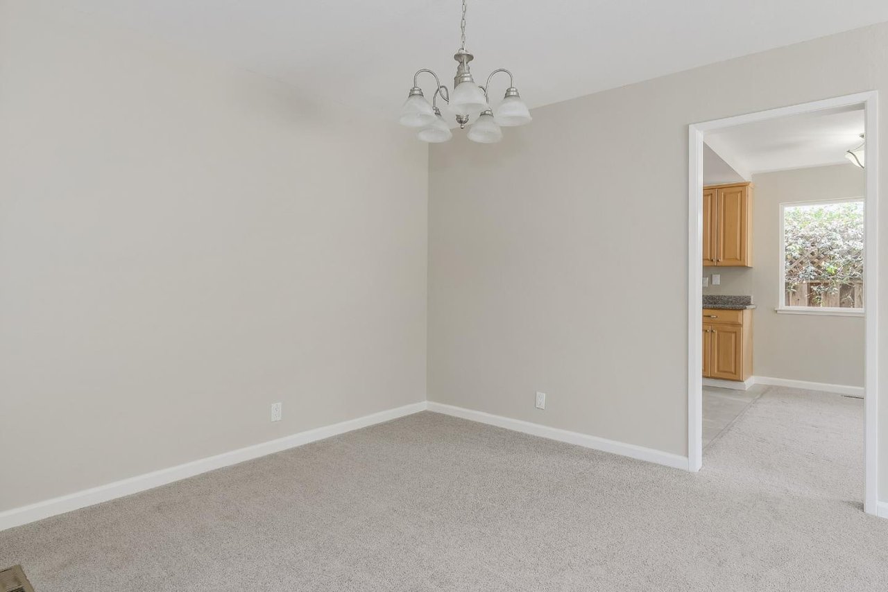 2848 Mayglen Way