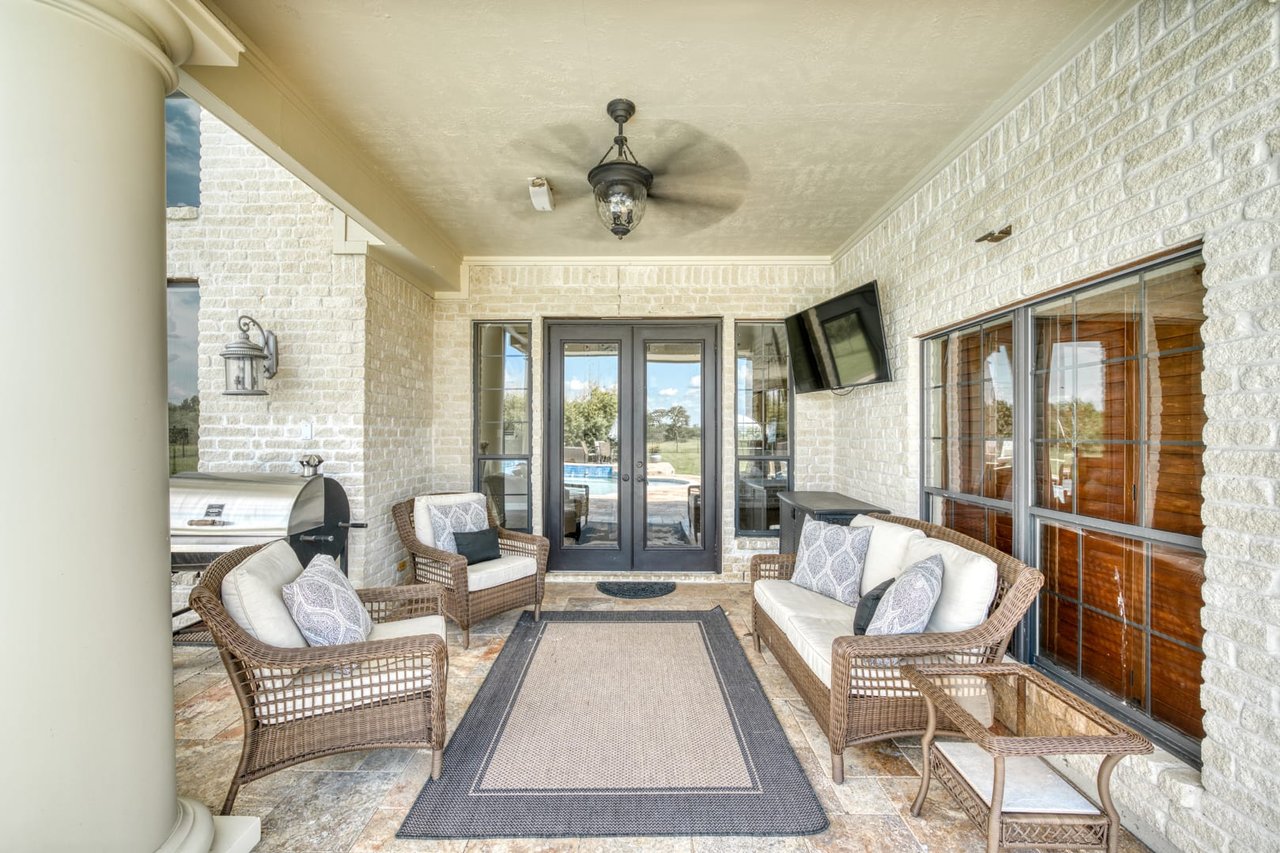 5538 FM 529 Bellville, Tx 77418