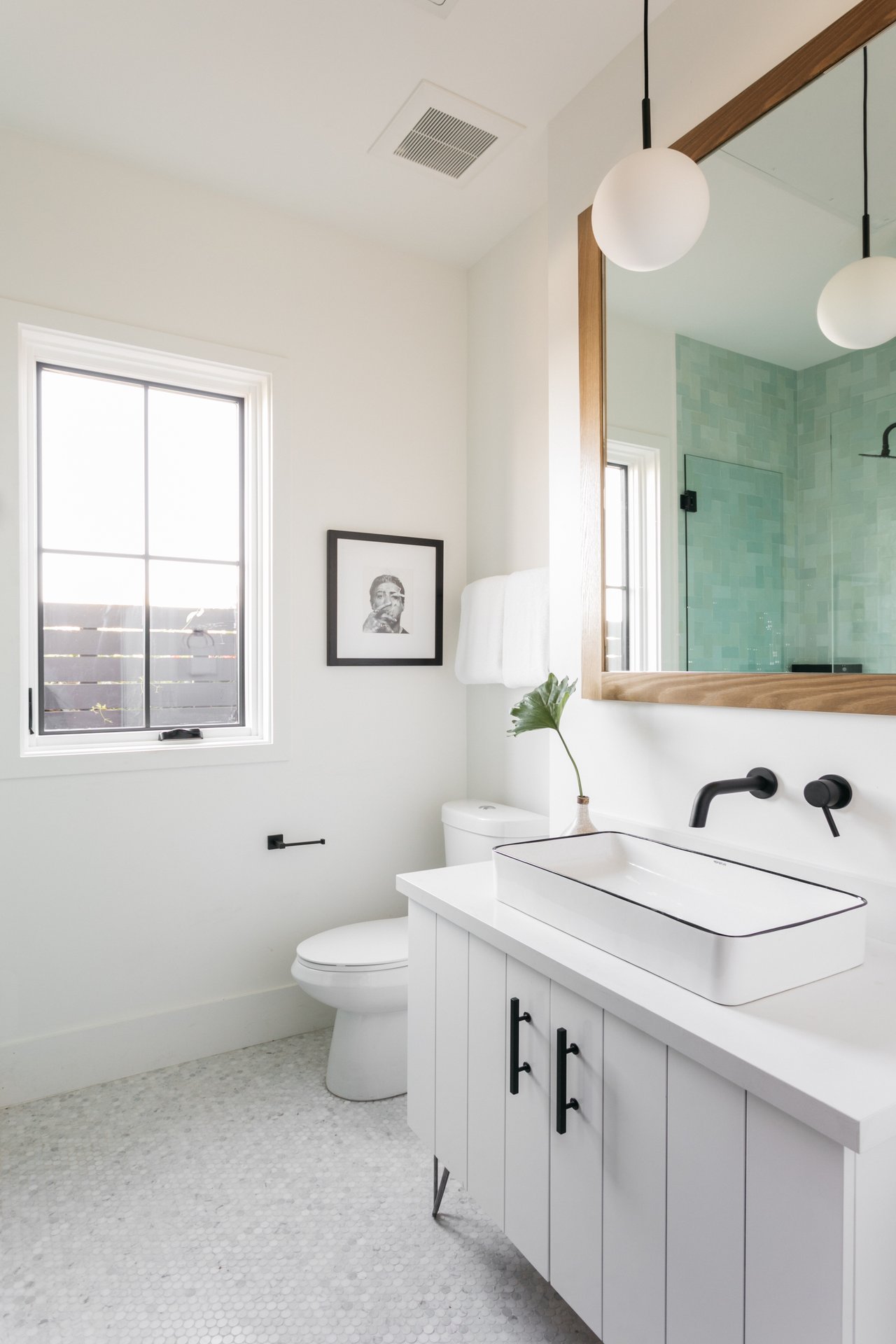 Bespoke Home in Silver Lake by Rob Diaz Design