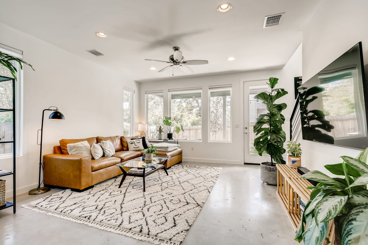 1197 Greenwood Avenue #1