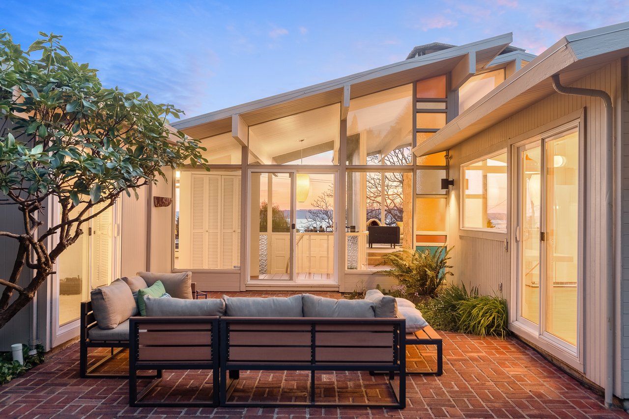 Mid Century Modern in Normandy Park