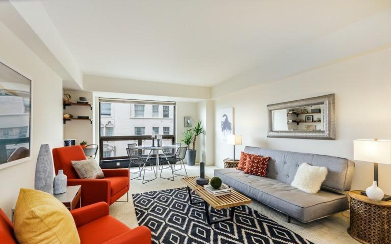 1177 California #304