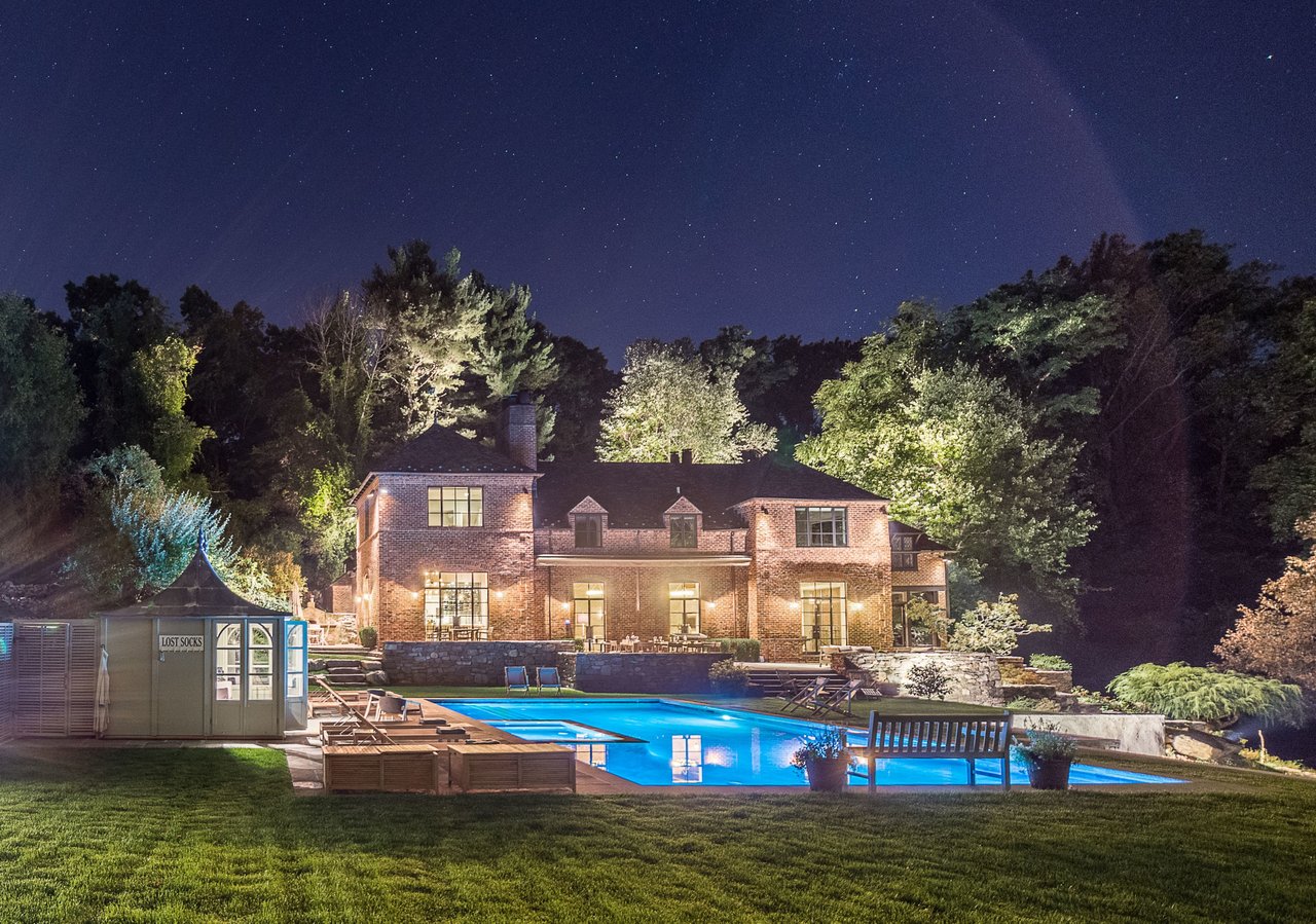 6 Hidden Oak Rd, Armonk NY