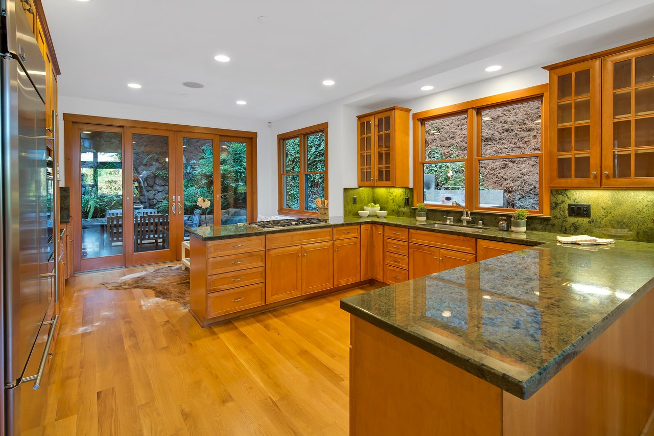 14 Sierra Circle, San Rafael