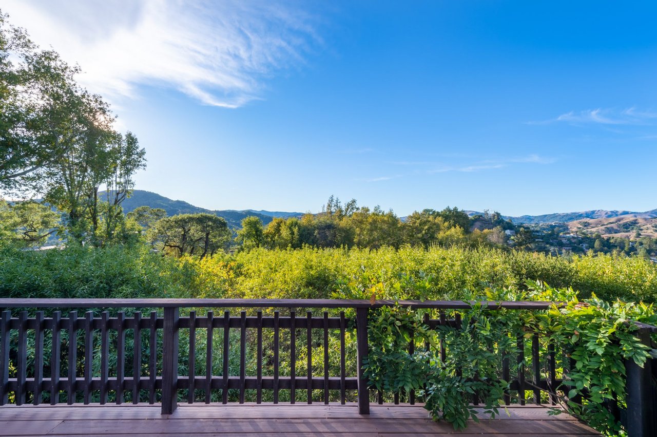40 Crest Avenue, San Anselmo