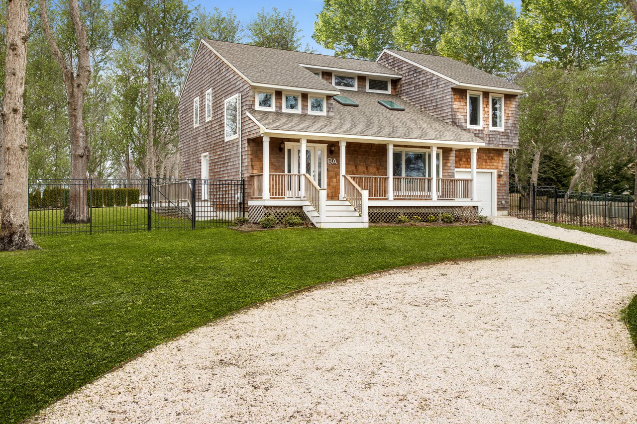 8A Robins Nest Ln