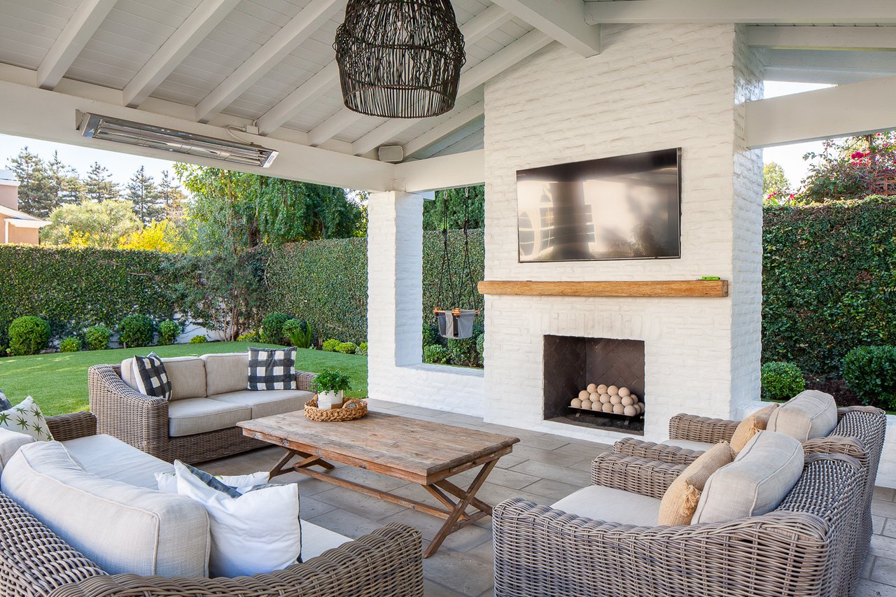 2431 Santiago Drive