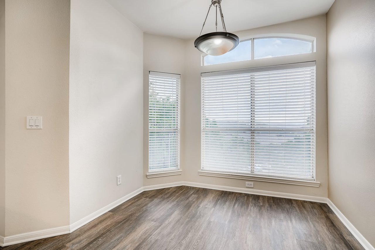 6000 Shepherd Mountain Cove 2107