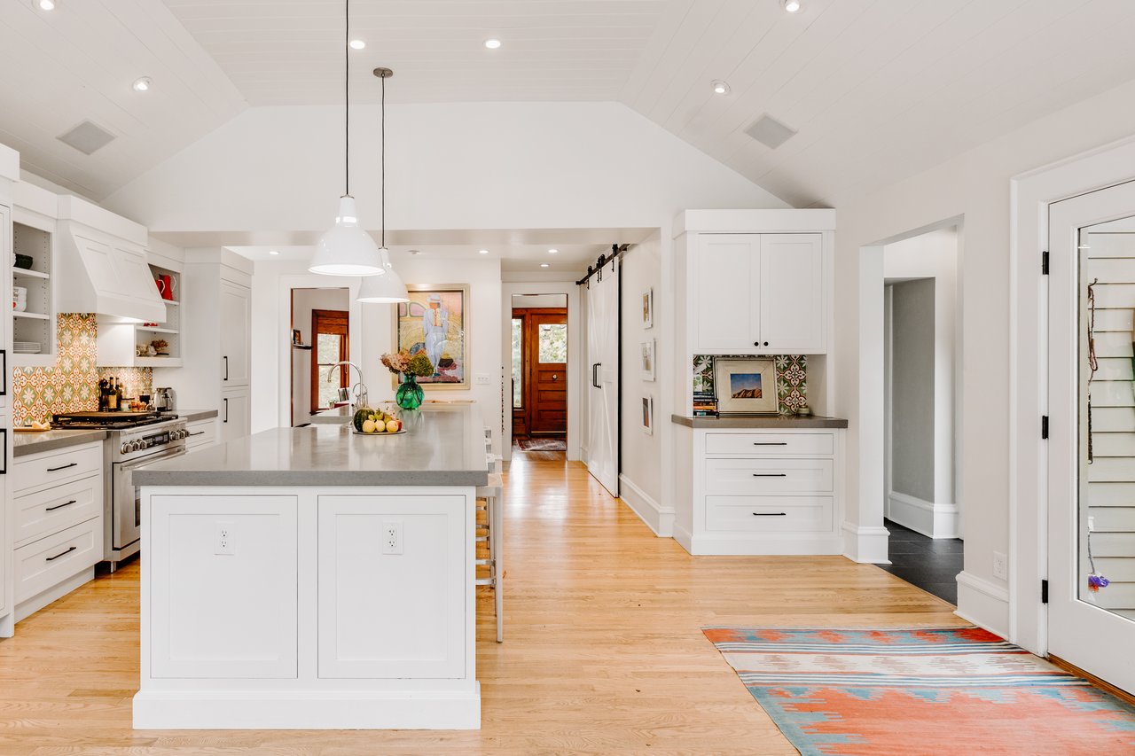 907 7th Street