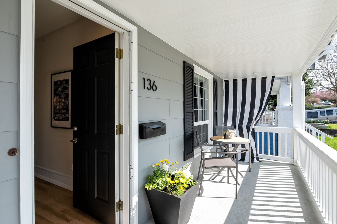 Charming Craftsman in Phinney Ridge