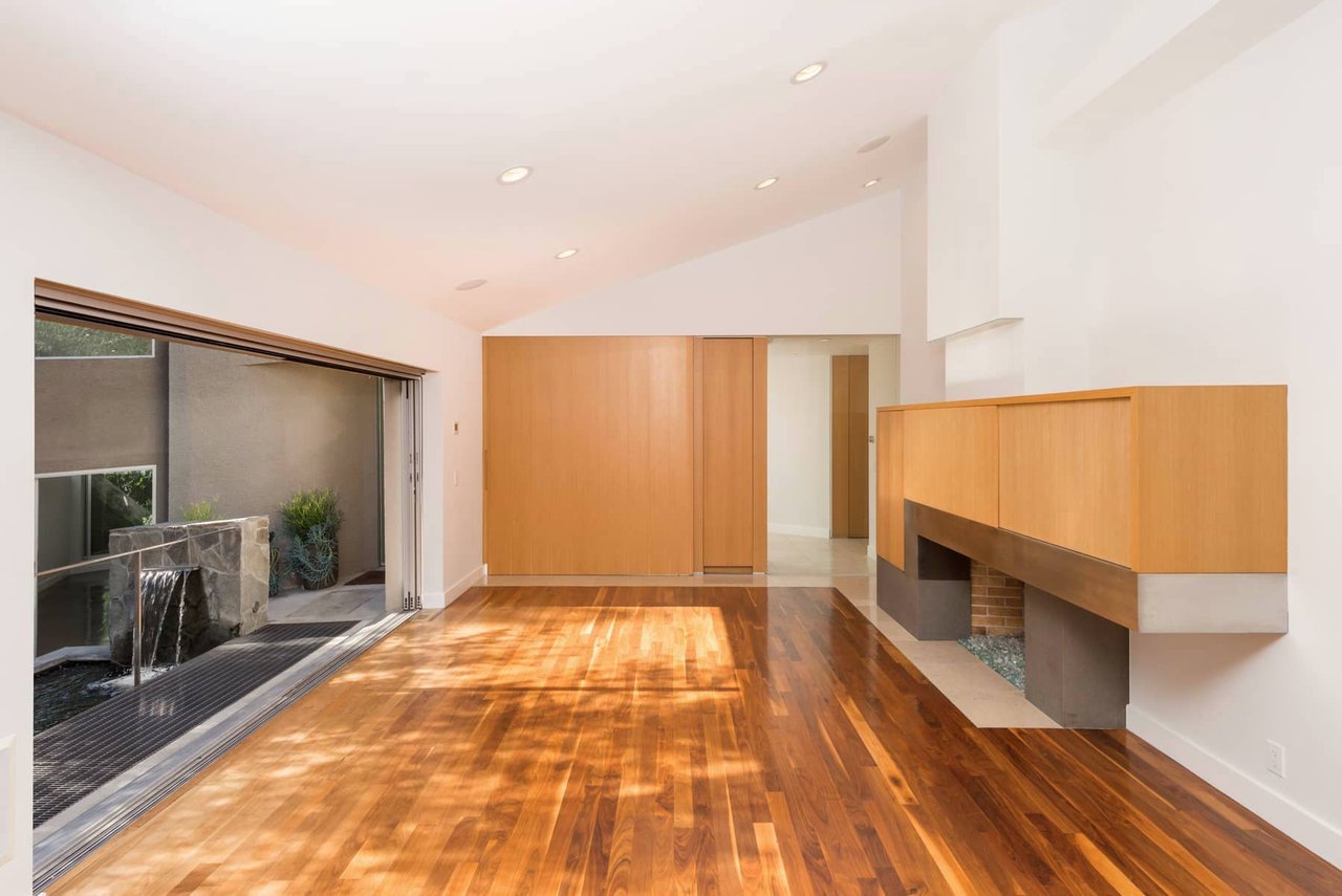 Architectural Lease | Upper Beachwood Canyon