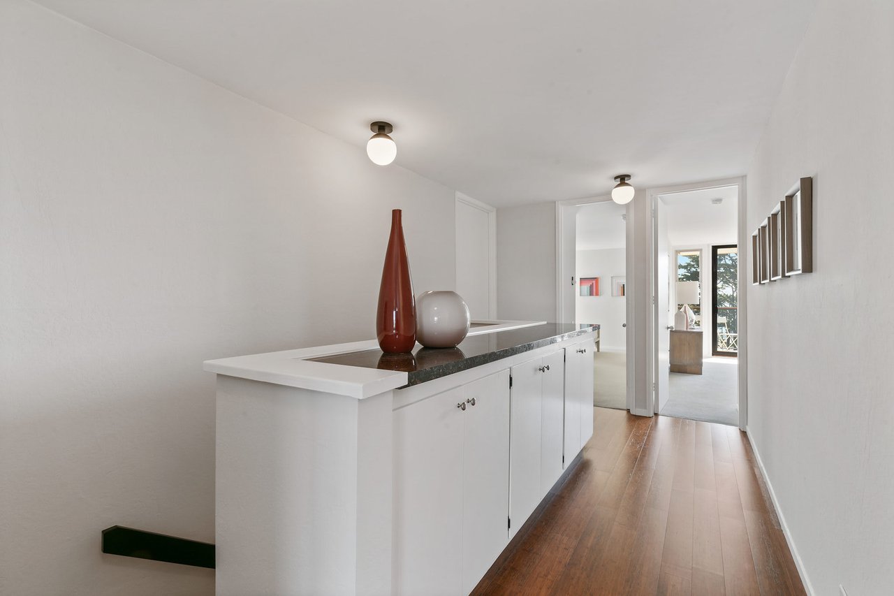 266-B Red Rock Way
