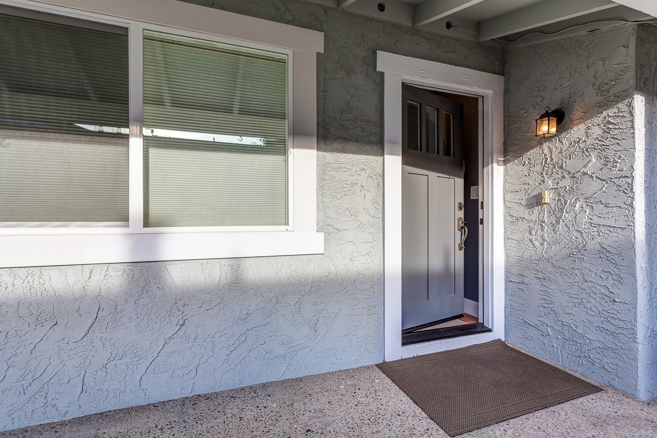 1105 Glengarry Ln - Rudgear Estates