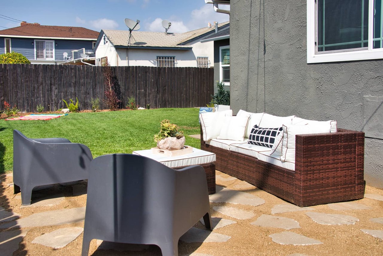 Fantastic 4 Bedroom in super hot Hawthorne