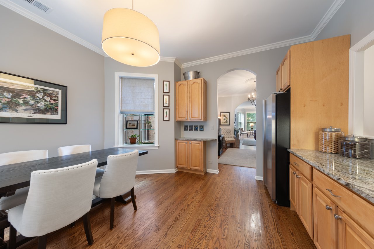 Bright and Spacious Home on Dearborn Street