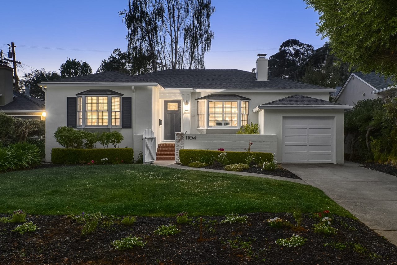 1104 Cambridge Road, Burlingame