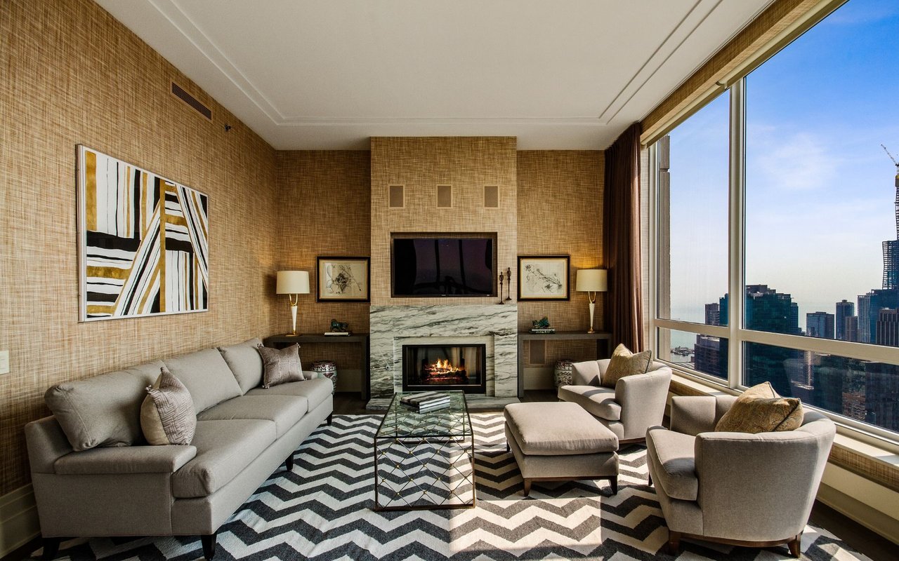 55 E Erie St, #5401 