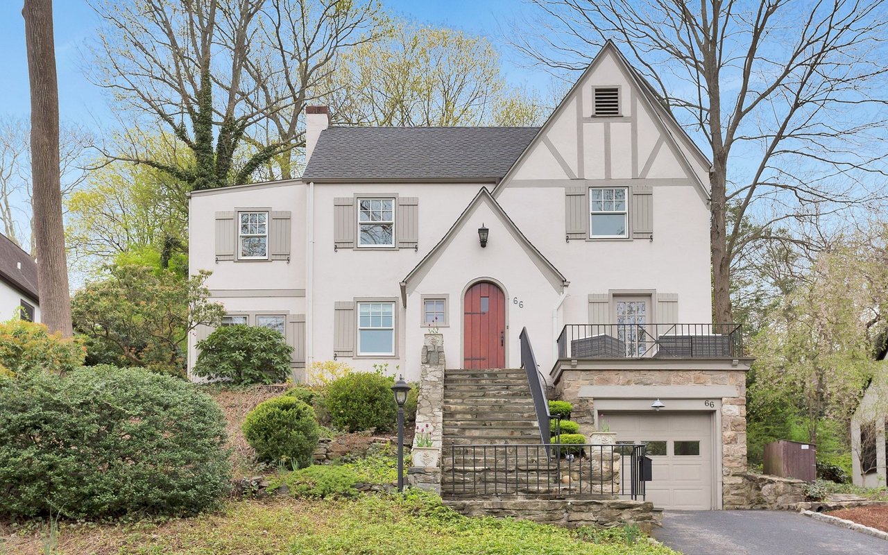 66 Valleywood Rd
