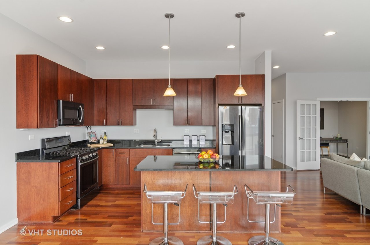 1825 N Winnebago Avenue # 403