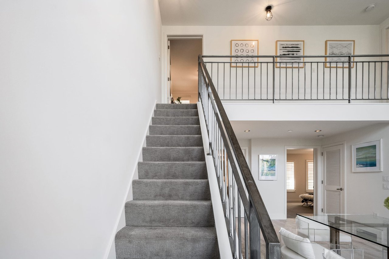 25 Sierra St, #202