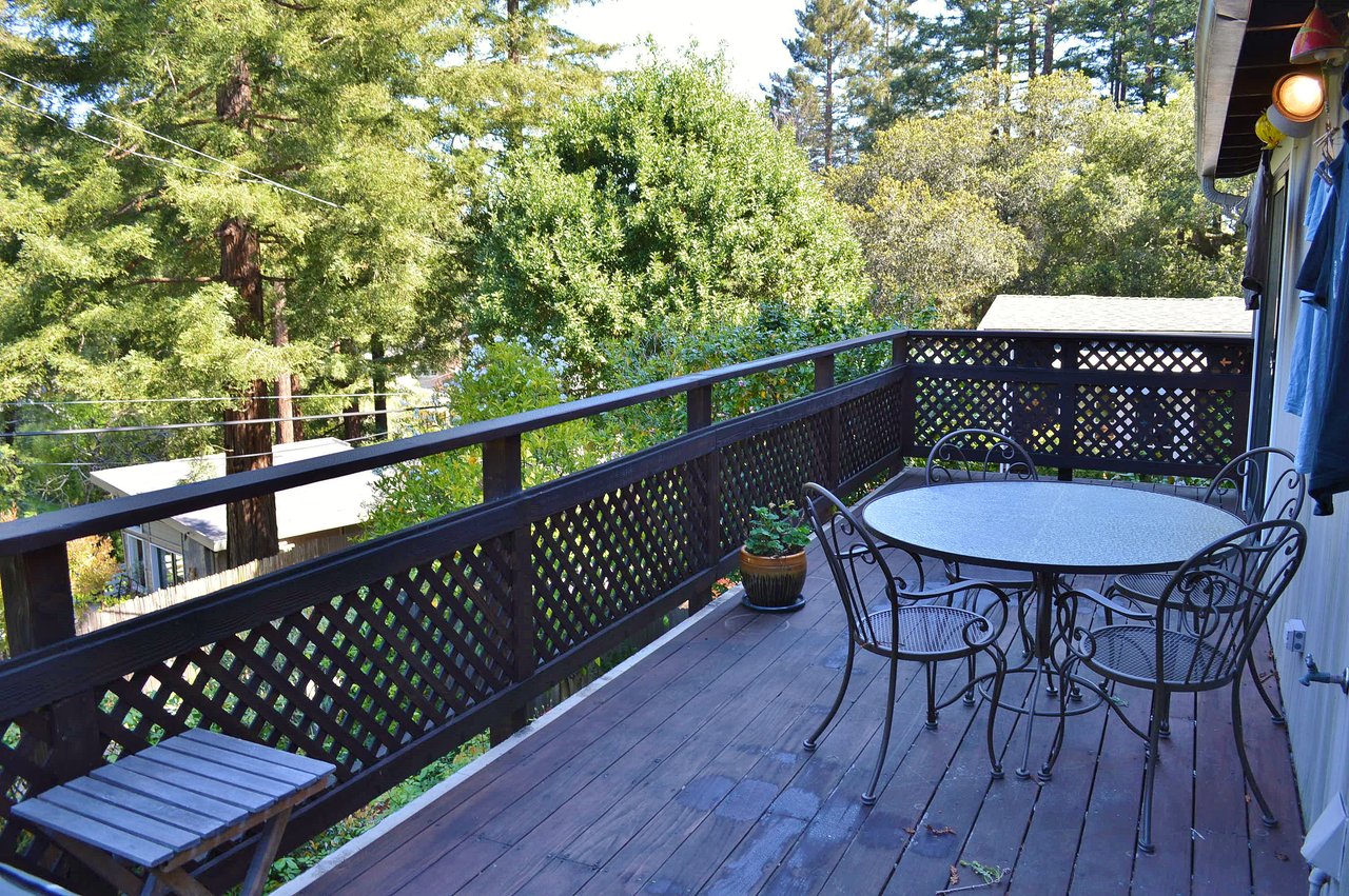 52 Piedmont Road, Larkspur