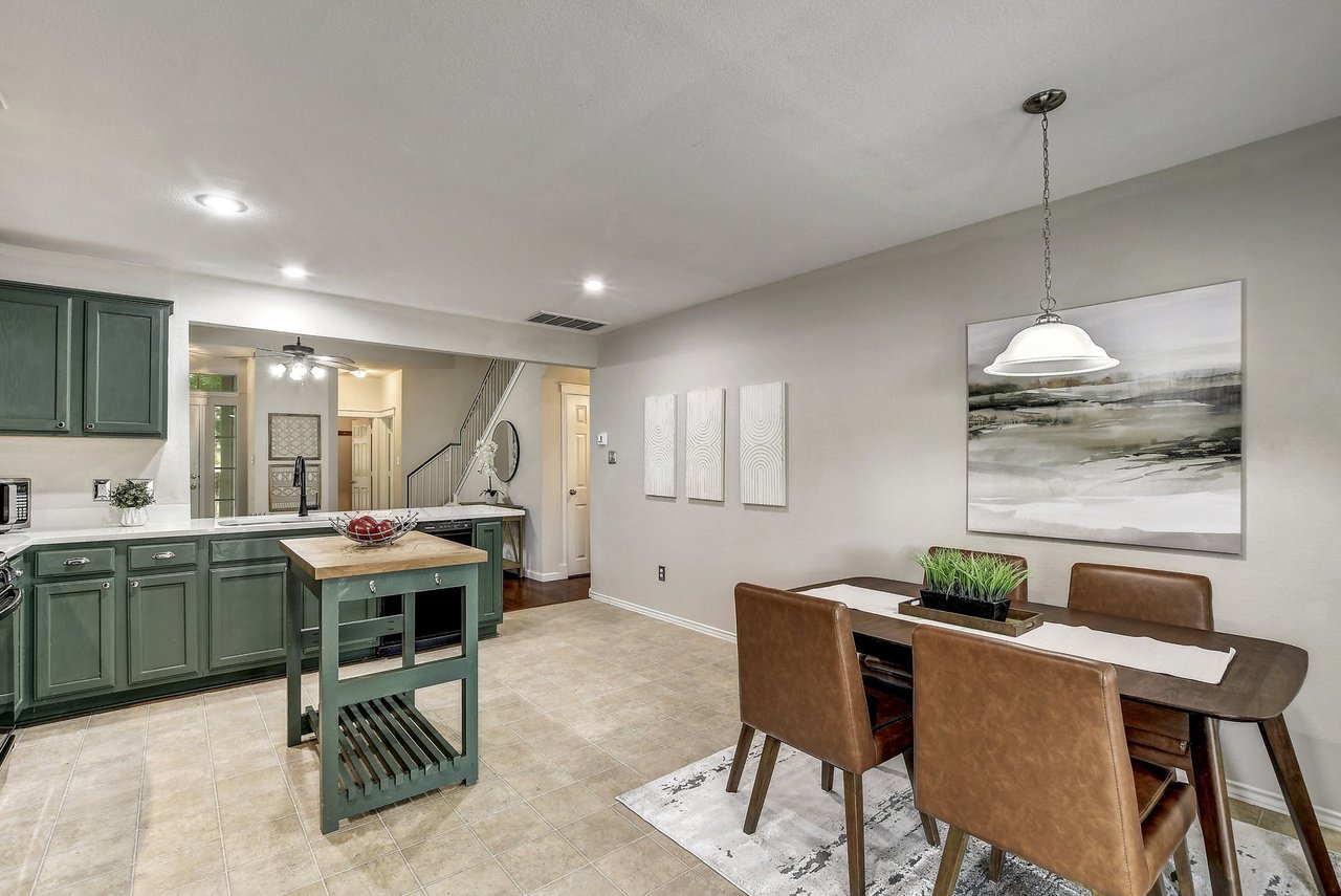 185 Sampson, Kyle, Texas 78640