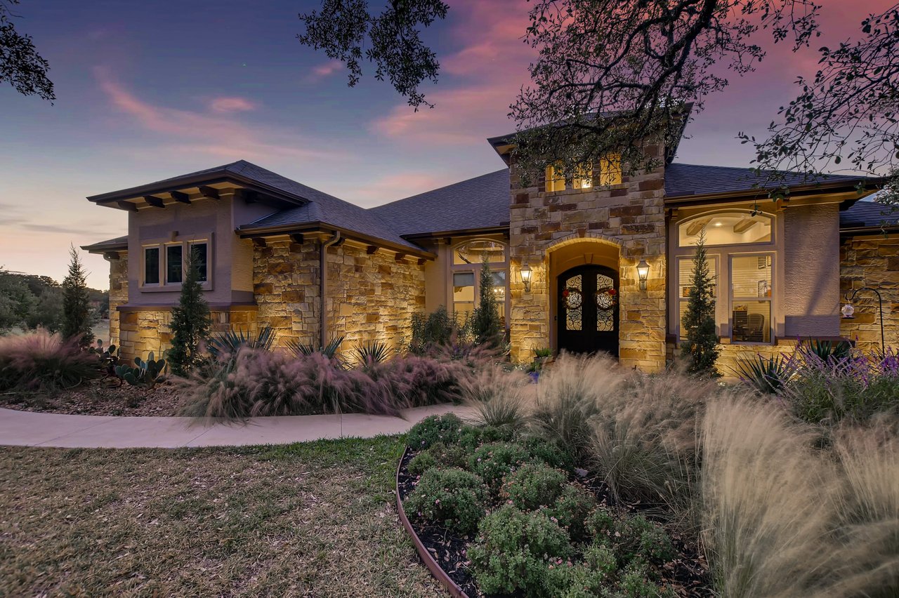 252 Island Oaks Lane