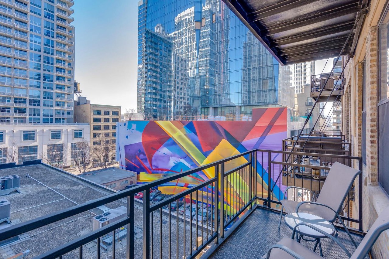 Film Exchange Loft: 1307 S Wabash, #602