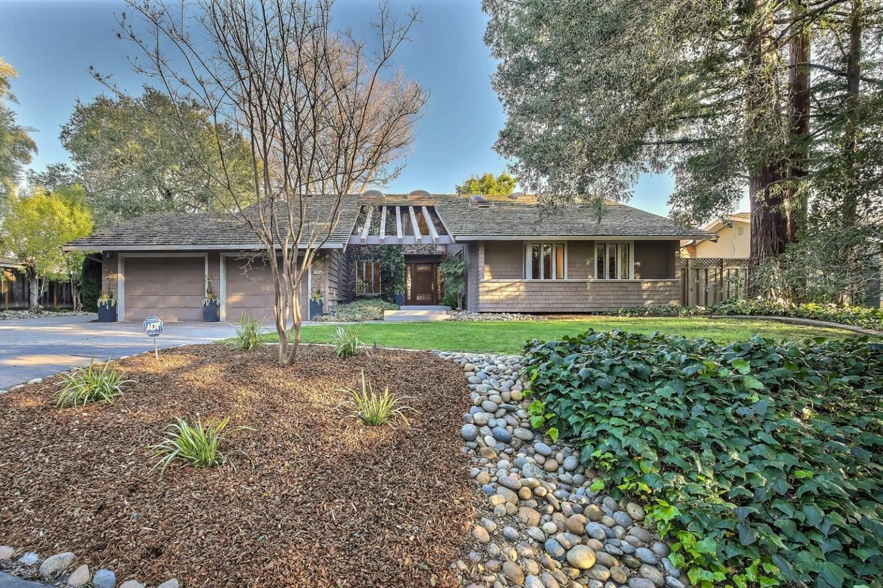 1820 Dry Creek Rd
