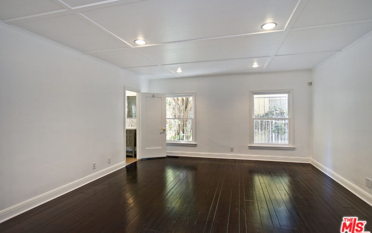 246 S Mansfield Ave