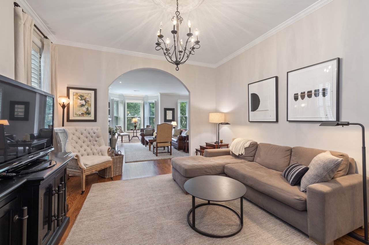 Bright and Spacious Home on Dearborn Street