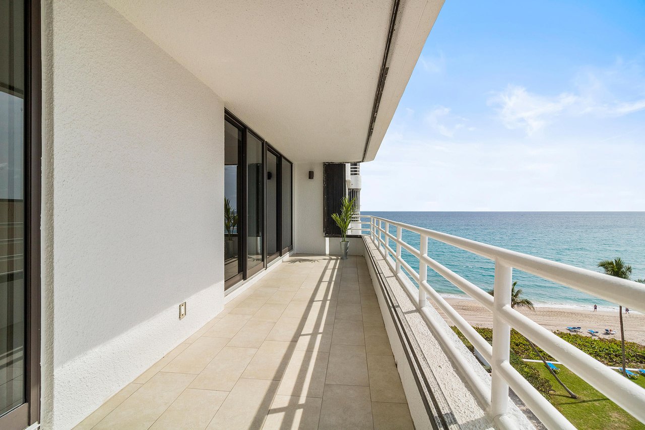 2901 S Ocean Blvd, #703
