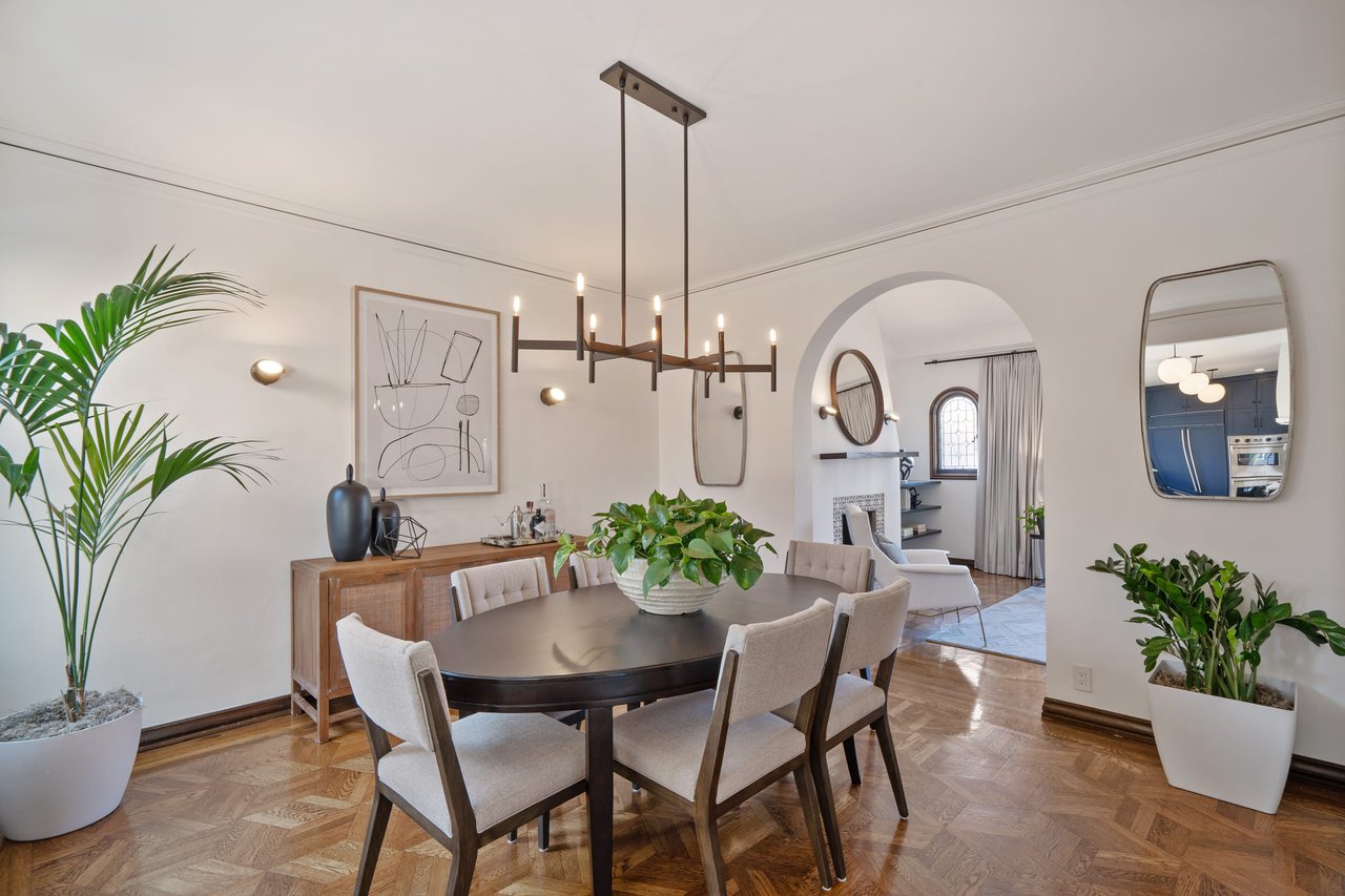 EXCEPTIONAL MARINA HOME