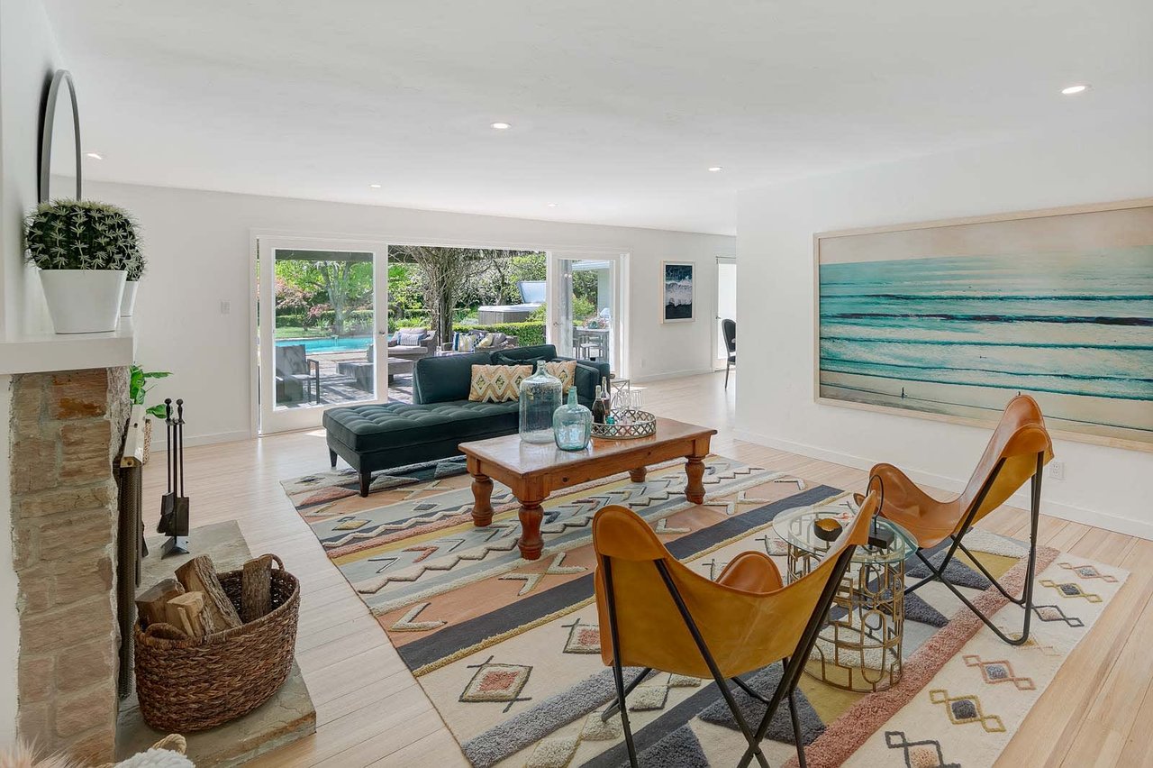 1349 Butterfield Road