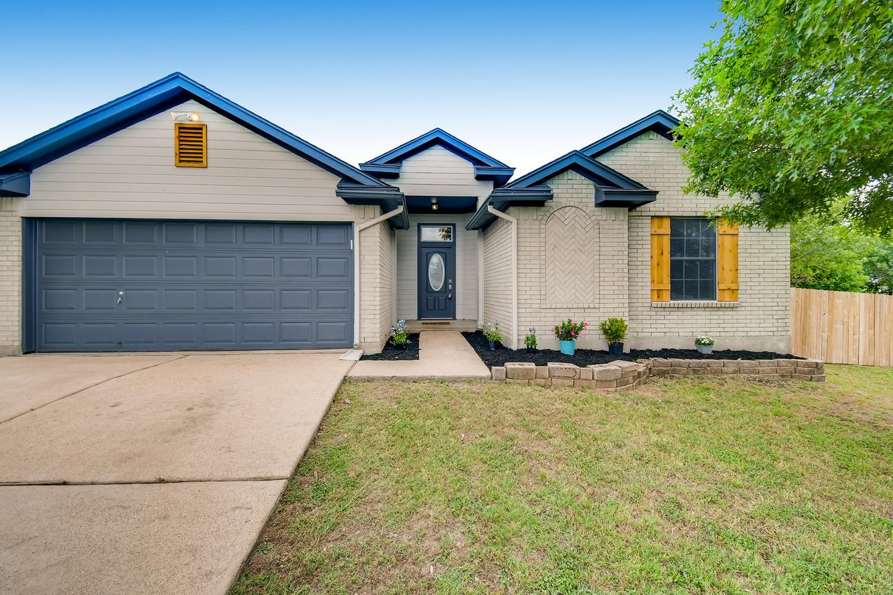 104 Willow Dr