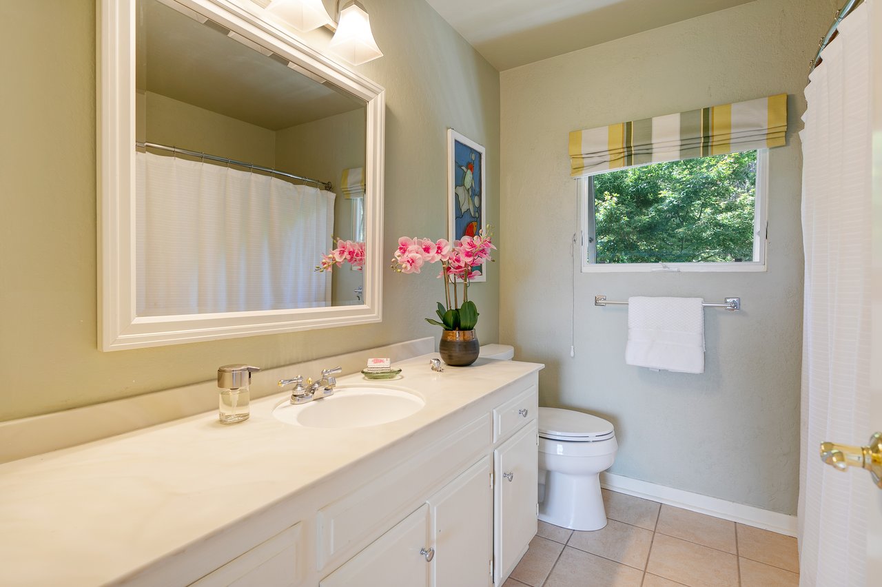 80 Camino De Herrera, San Anselmo