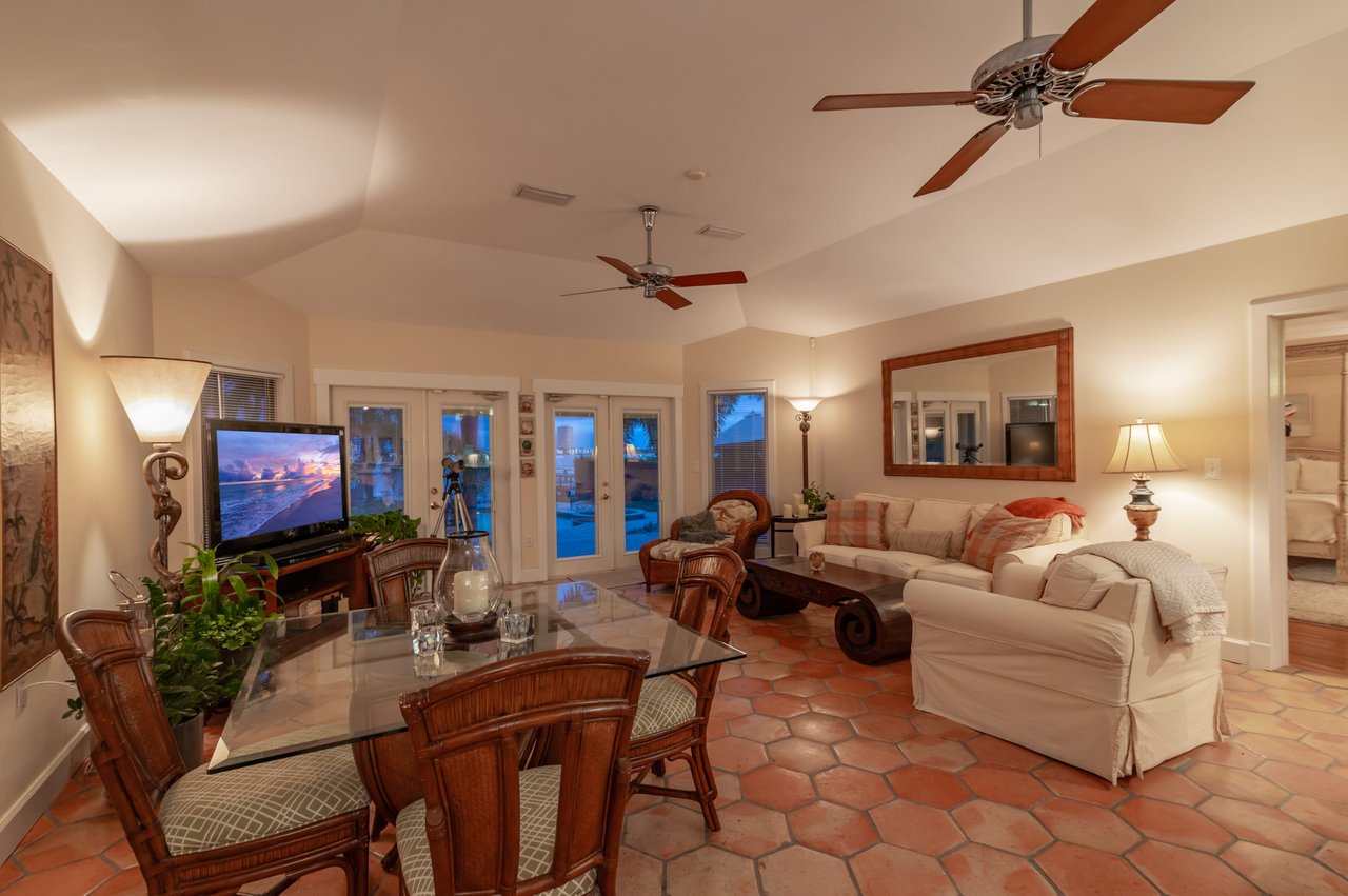 Prestigious Address in Lido Shores