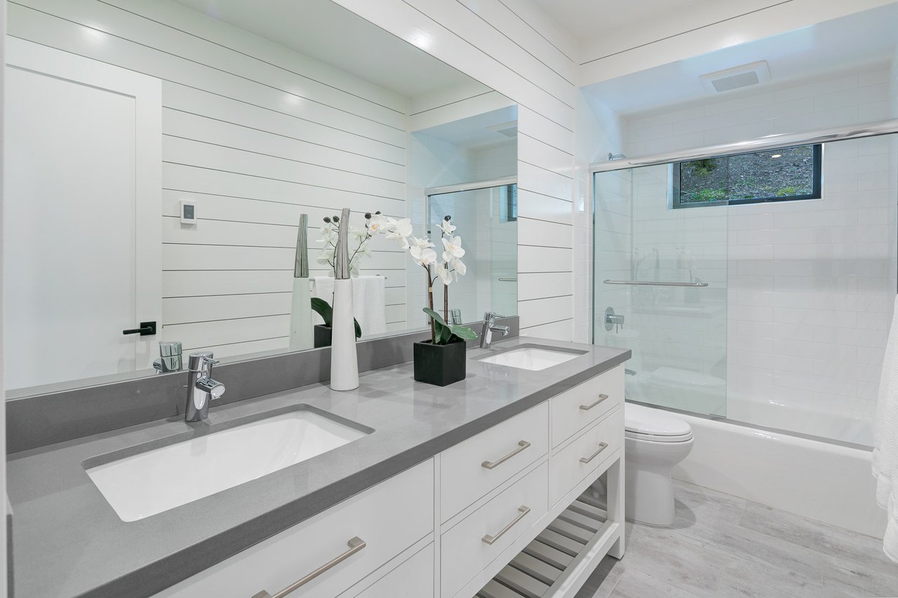 230 Oakcrest Road, San Anselmo