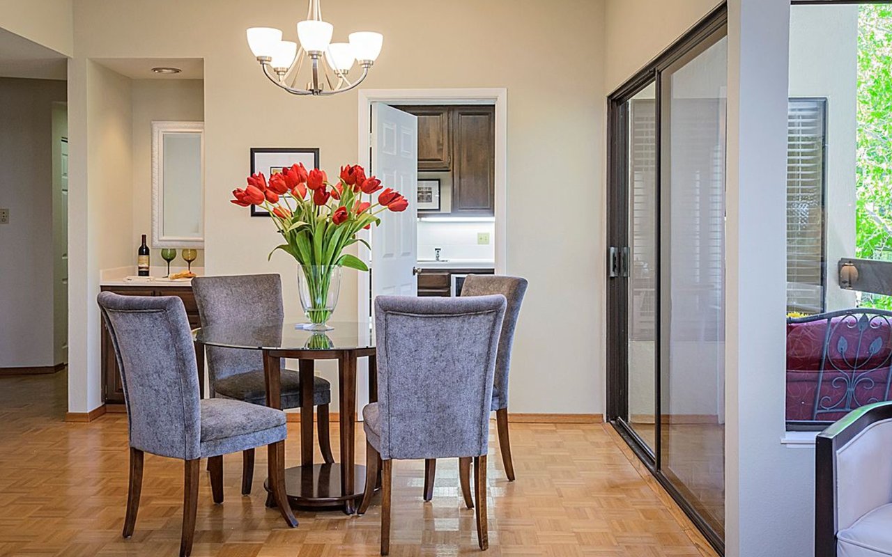 425 N El Camino Real, #202
