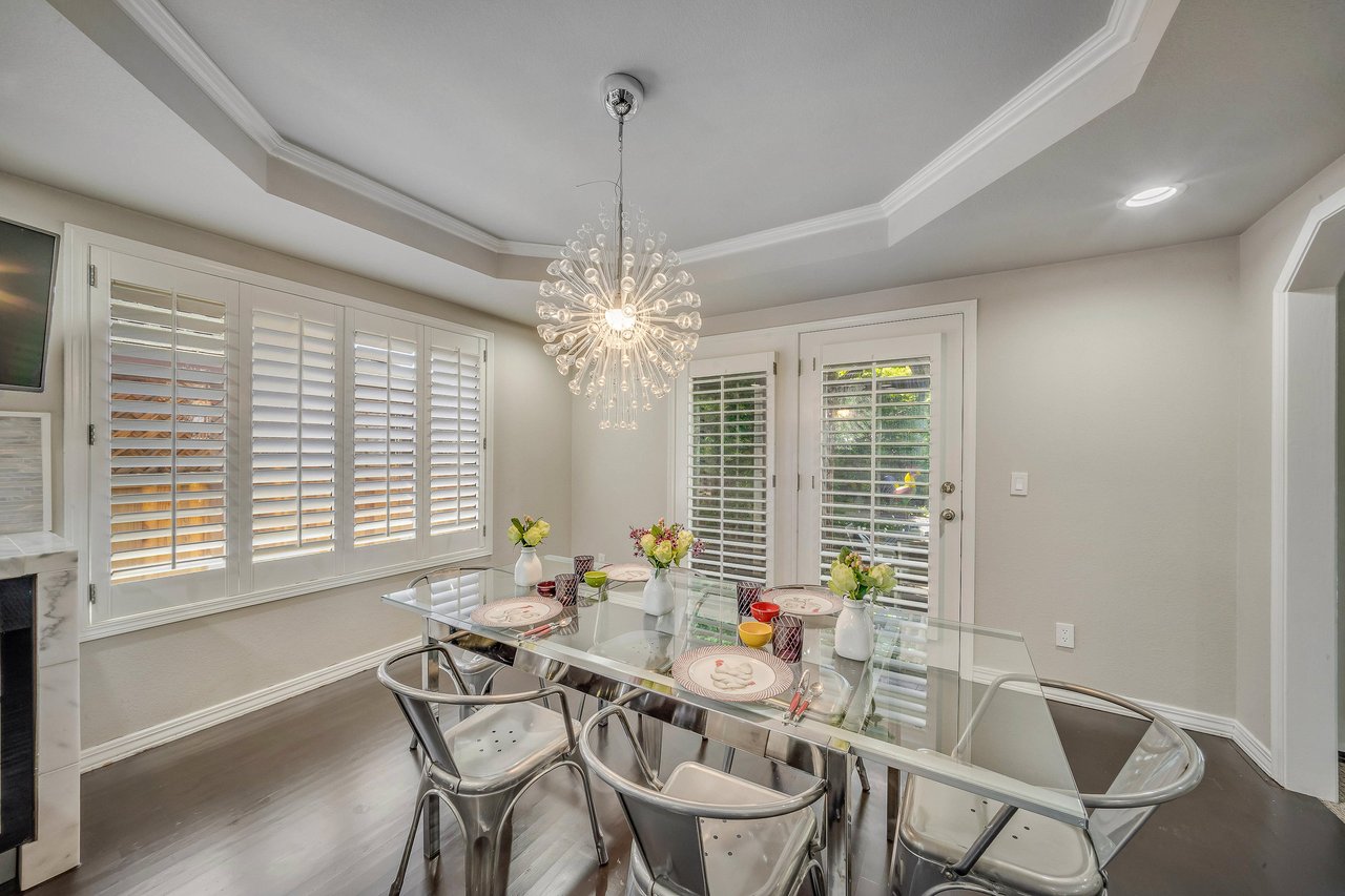 Sophisticated Calistoga Home - SOLD