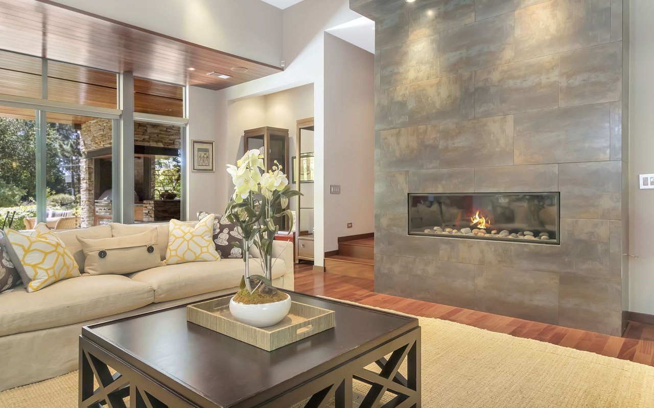 1 Camellia Ln