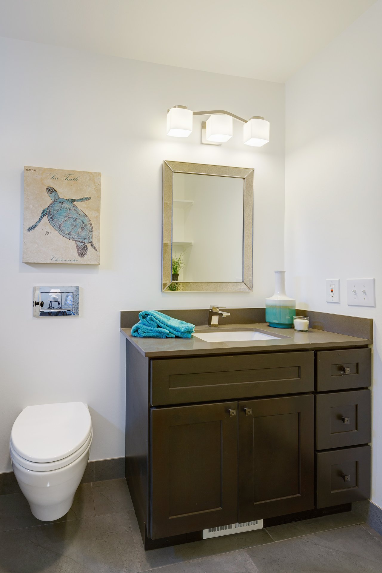 39 Dutch Valley Lane, San Anselmo