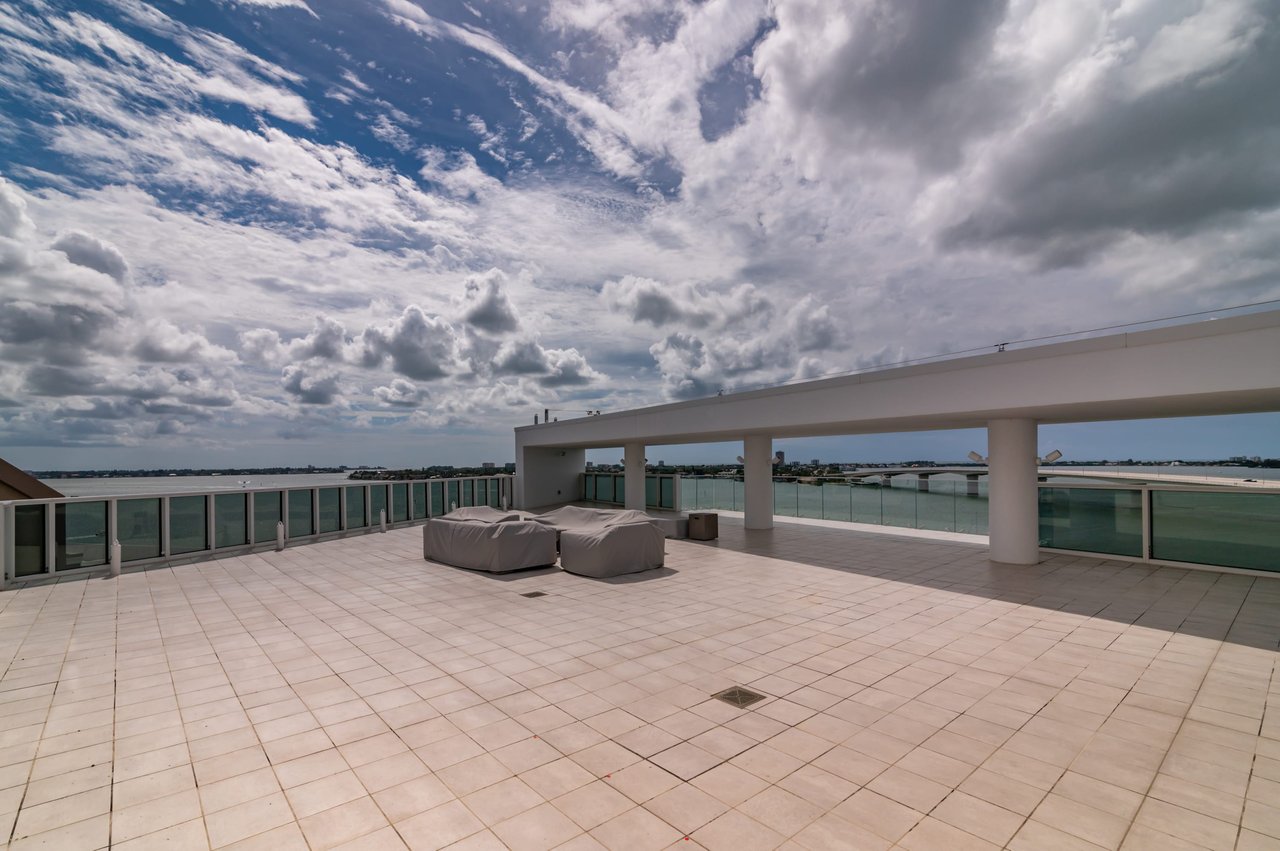 280 Golden Gate Point PH 2