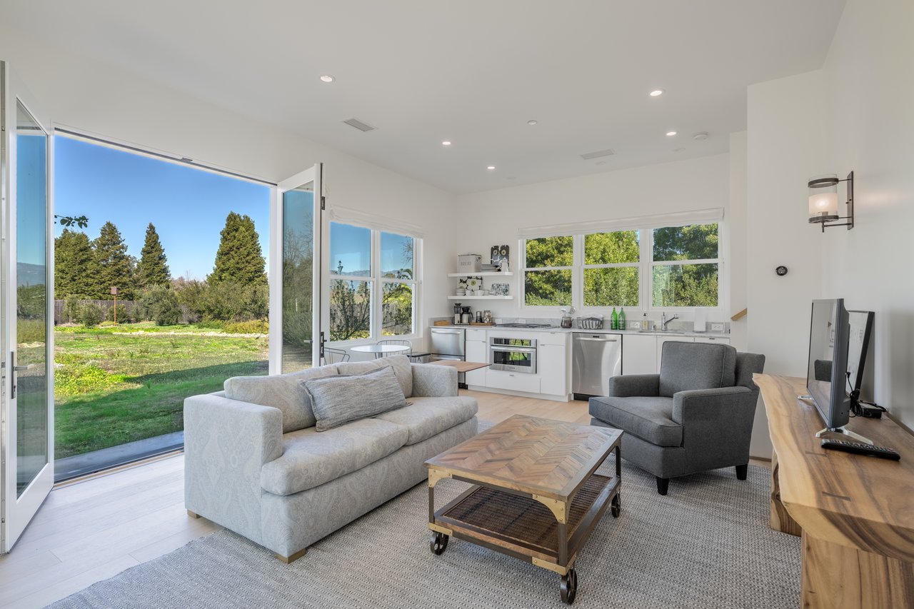 Carriger Road, Sonoma