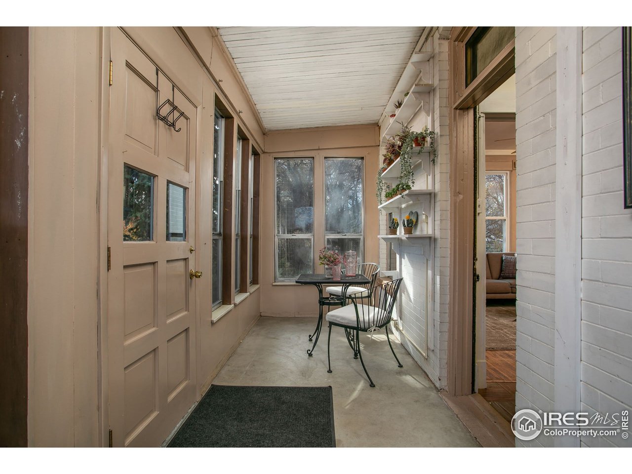 2503 9th Street